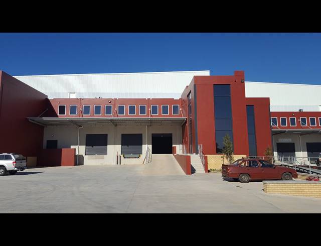 1,436M² WAREHOUSE TO LET IN BRACKENFELL CENTRAL